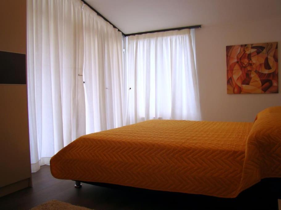 Exclusive Apartment Tirana Esterno foto
