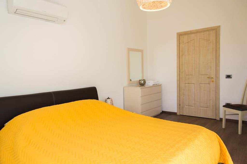Exclusive Apartment Tirana Esterno foto