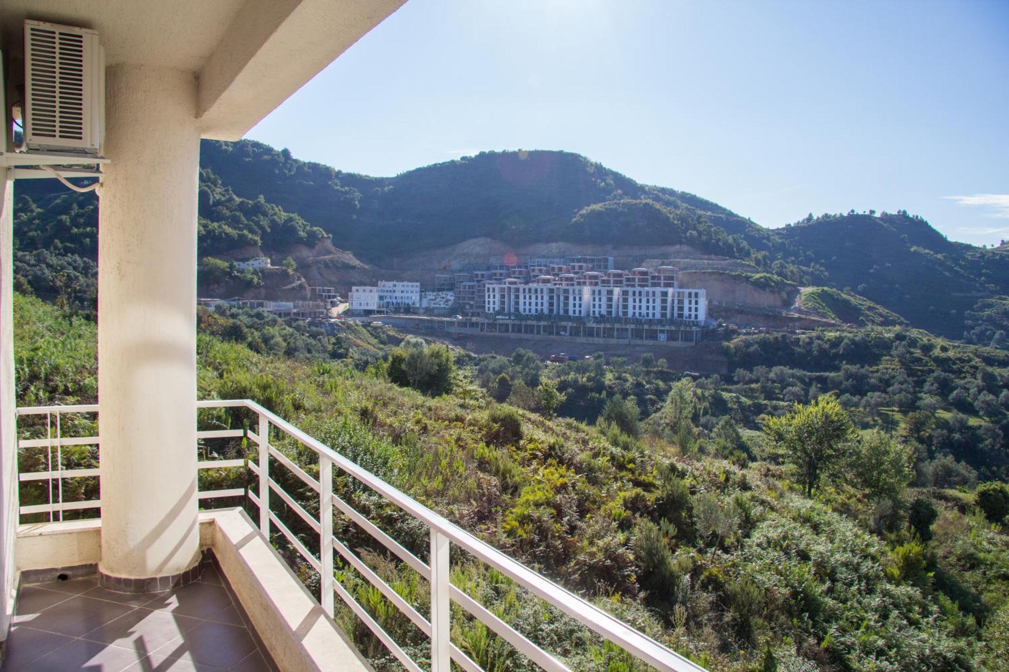 Exclusive Apartment Tirana Esterno foto
